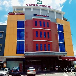 Venia Hotel Batam